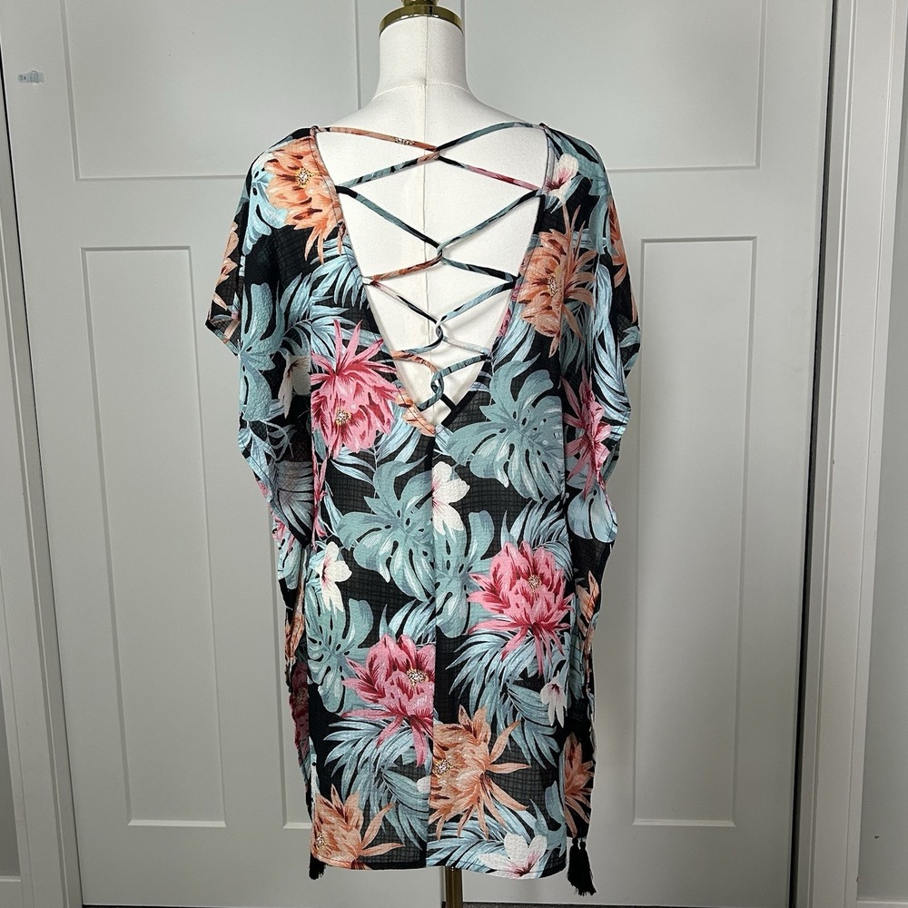 Kona Sol Women's Floral Criss Cross Lattice‎ Back Swim Cover Stretch Size SMALL - Picture 4 of 9